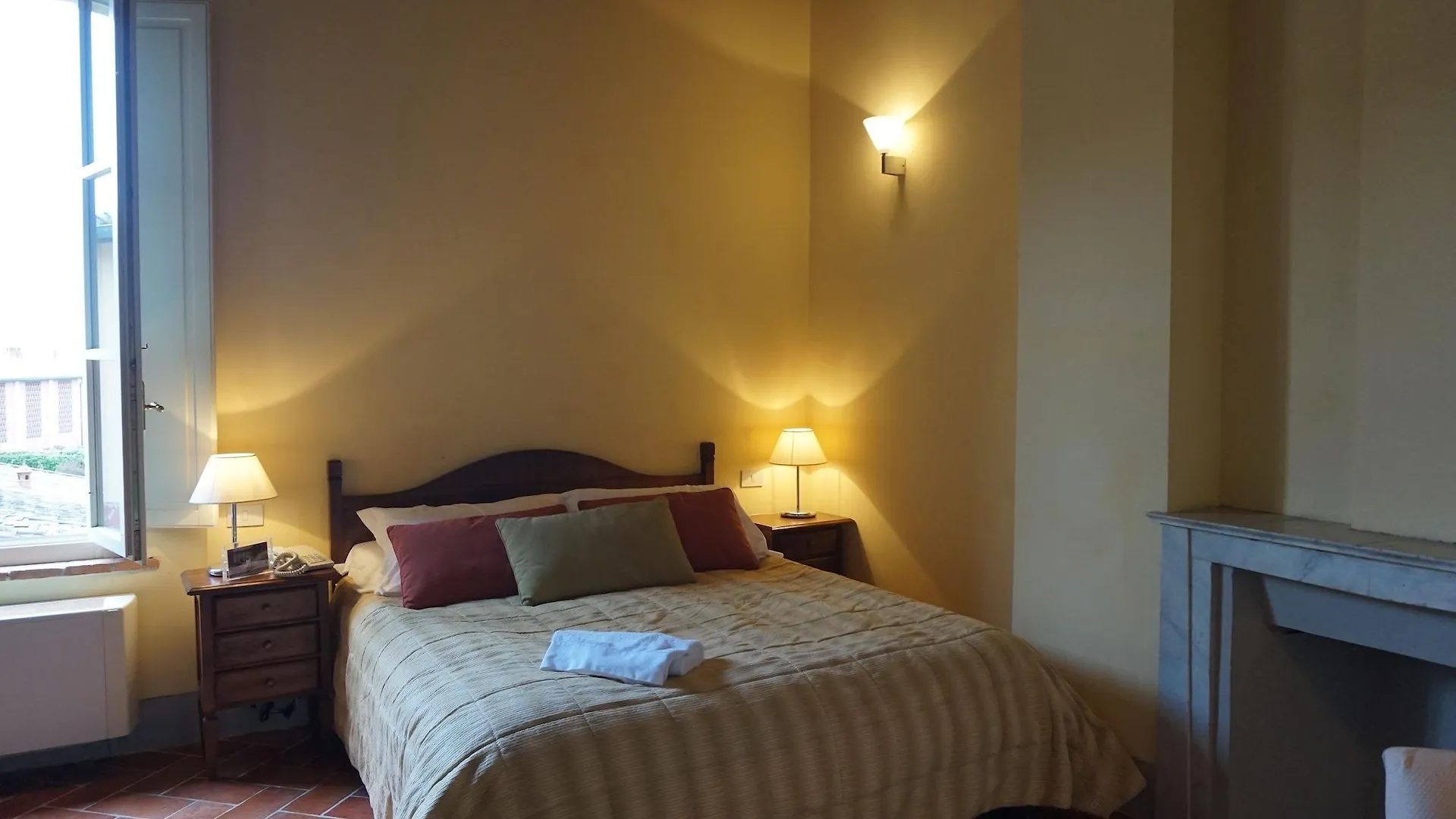Borgo Di Colleoli Resort Palaia Italy
