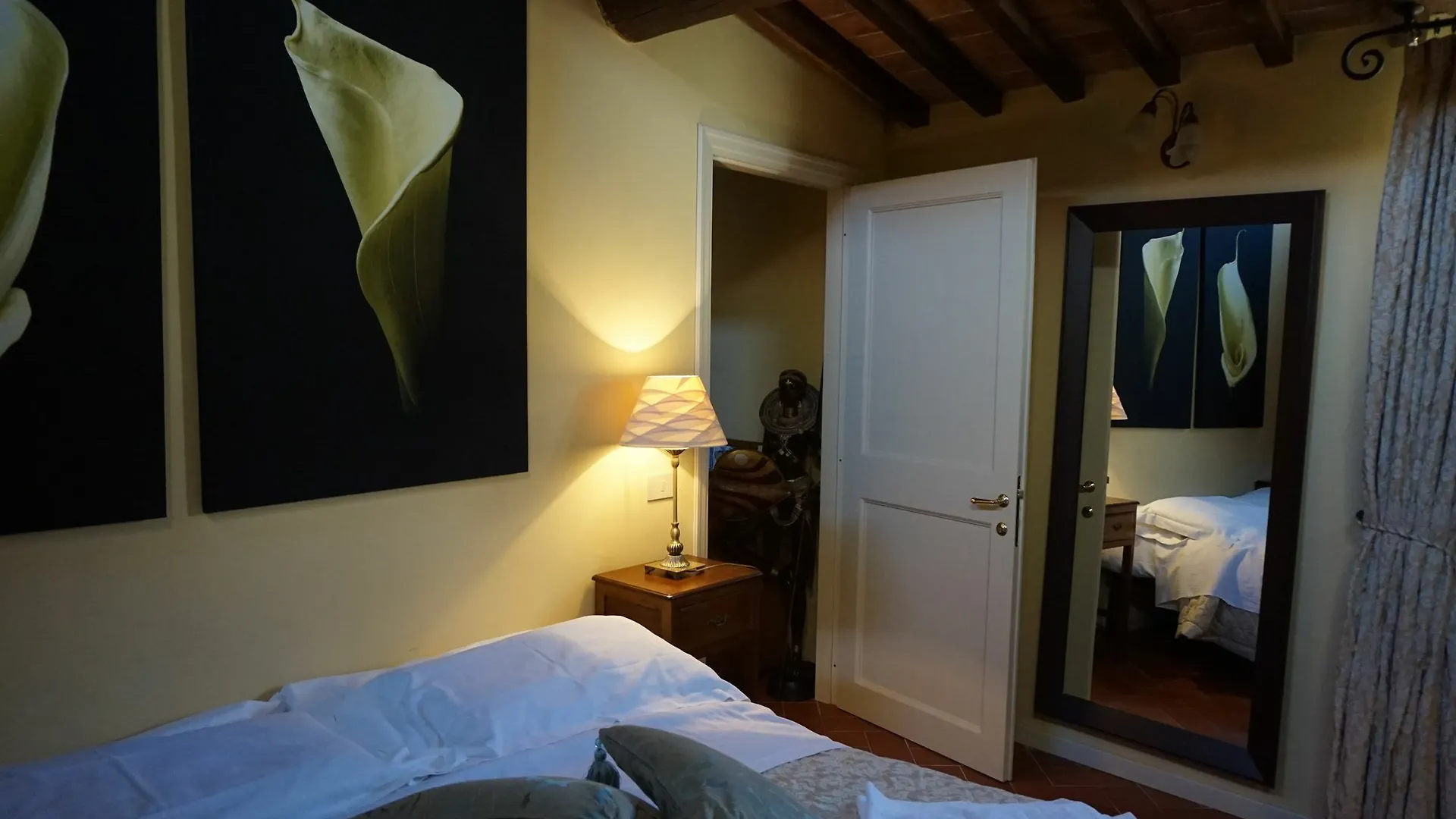 Borgo Di Colleoli Resort Palaia 0*,