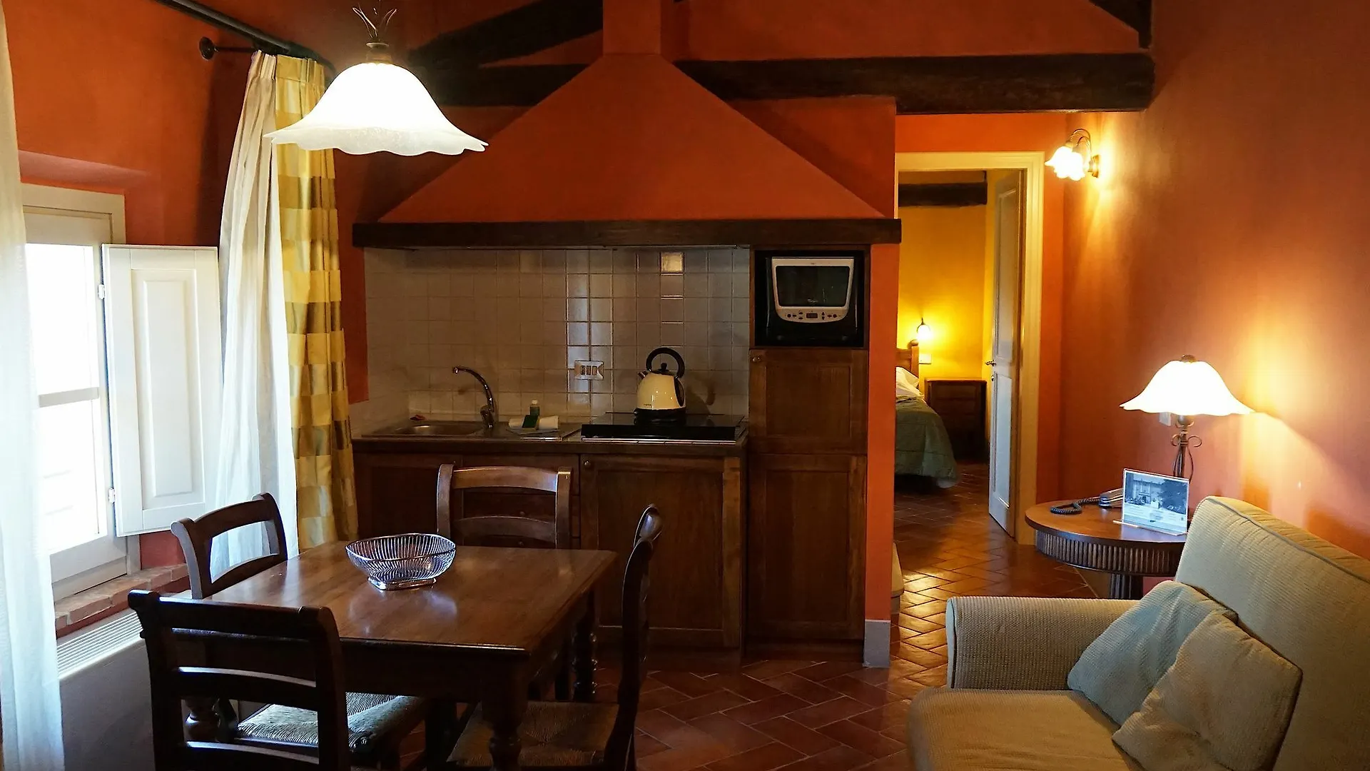 Borgo Di Colleoli Resort Palaia