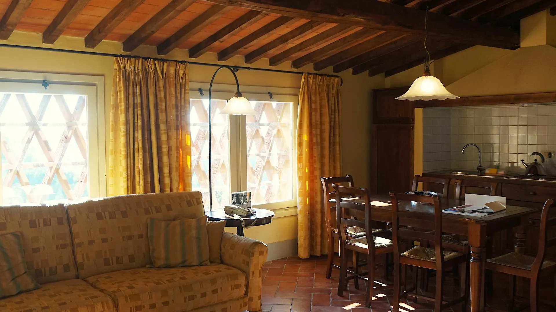 Borgo Di Colleoli Resort Palaia