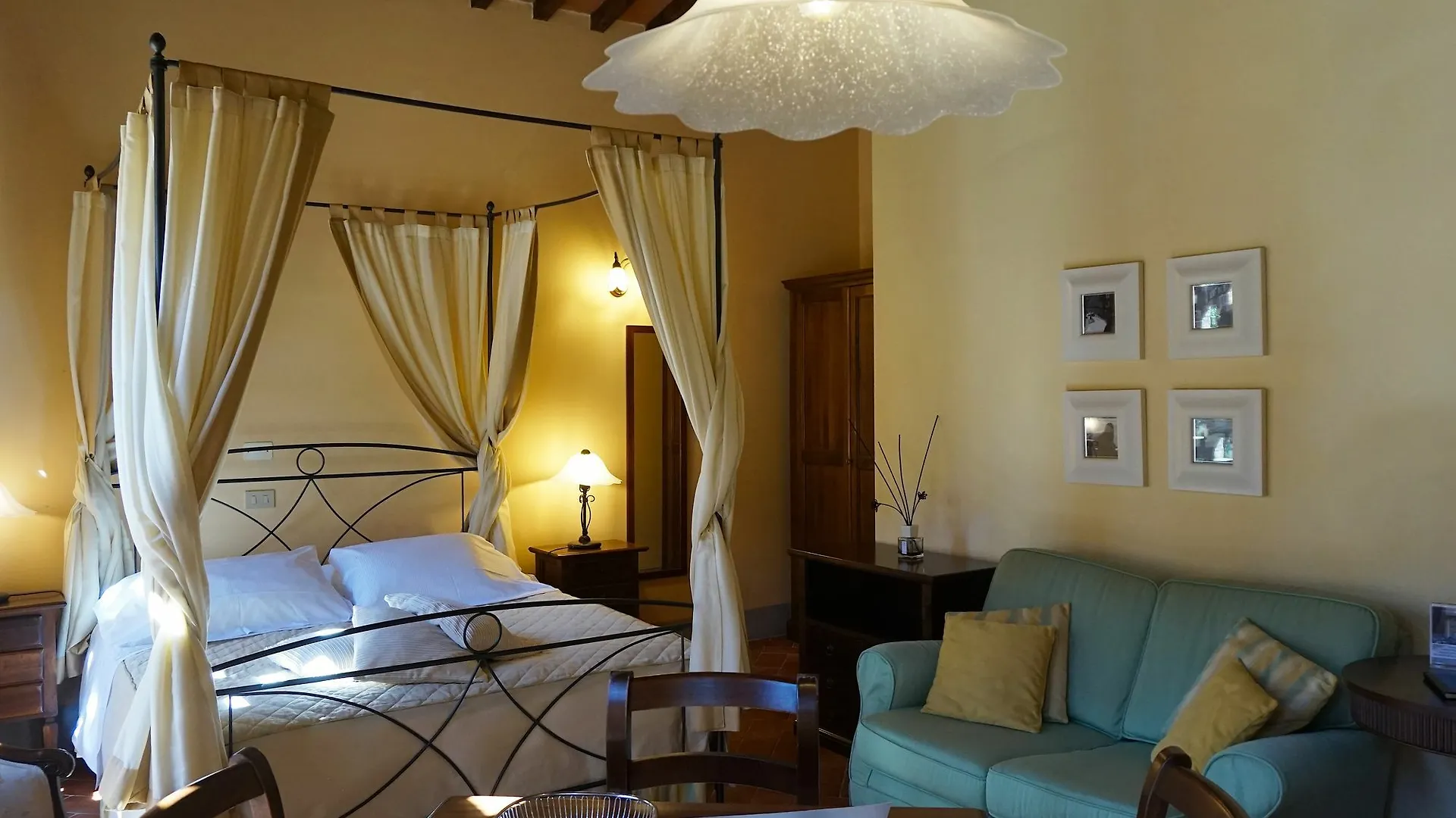 Borgo Di Colleoli Resort Palaia